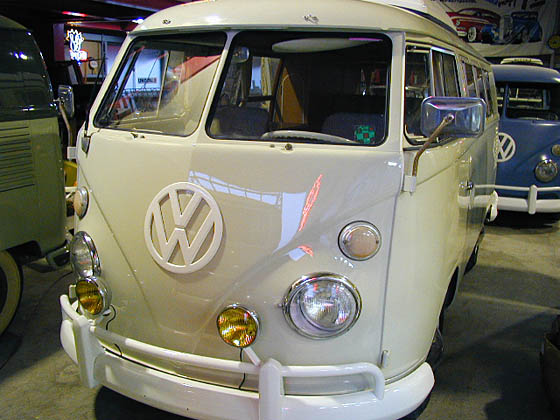 '66 VW T-2 WESTFALIA SO42